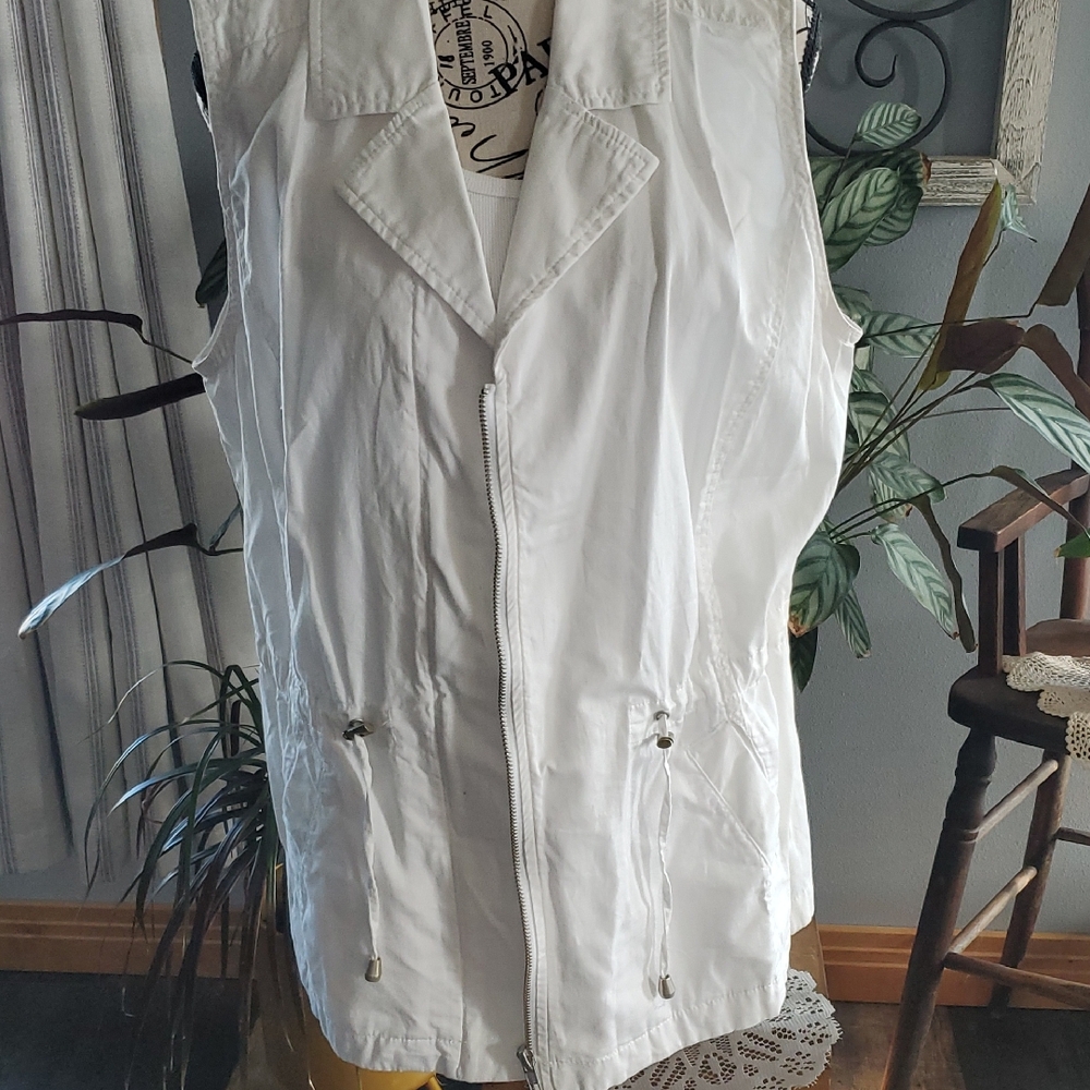 Christopher & Banks White Vest